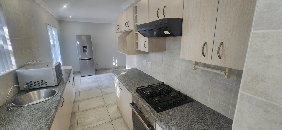6 Bedroom Property for Sale in Dana Bay Western Cape